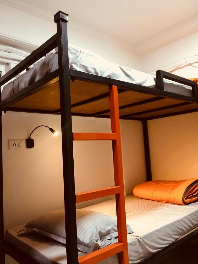 The Social Space Hostel Bombay Esterno foto