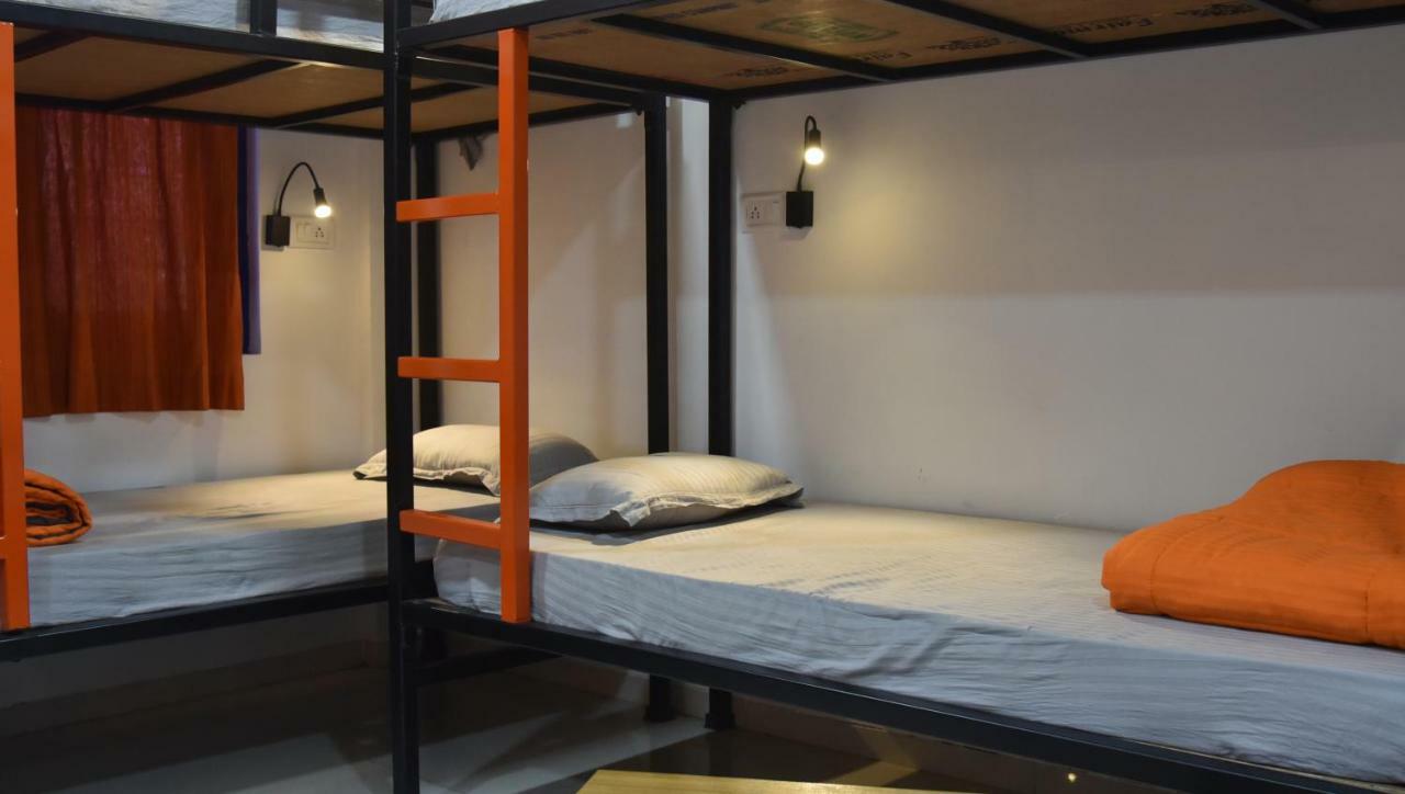 The Social Space Hostel Bombay Esterno foto