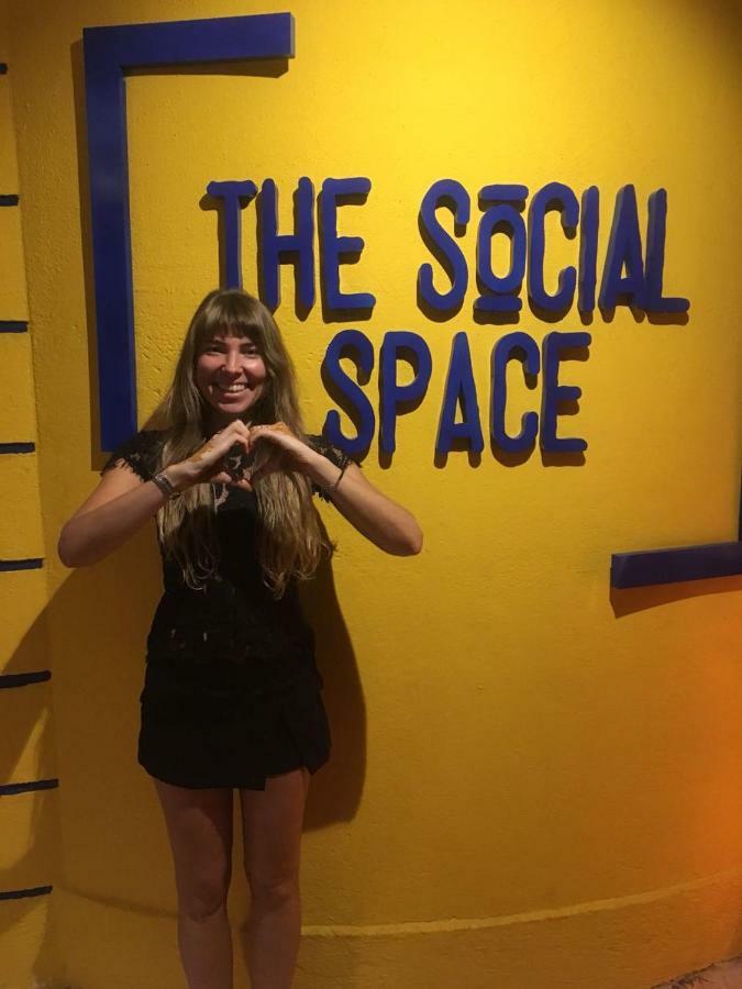 The Social Space Hostel Bombay Esterno foto